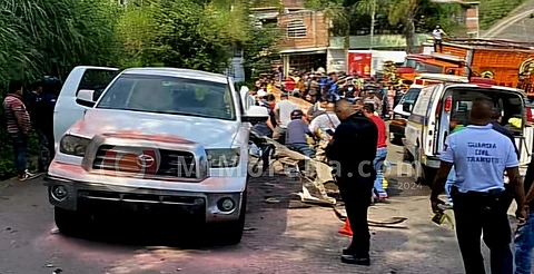 Preliminar: explota pirotecnia en camioneta; hay 9 heridos, algunos con amputaciones