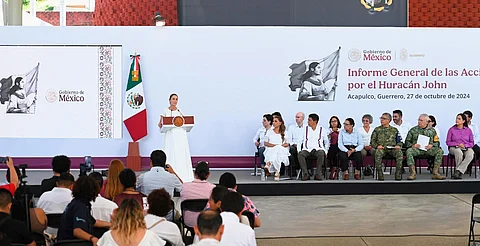 Hoy podemos decir que la emergencia por huracán John ha terminado en Guerrero y Oaxaca: Sheinbaum