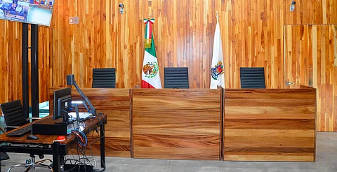Juzgadores de Michoacán se amparan contra reforma judicial local