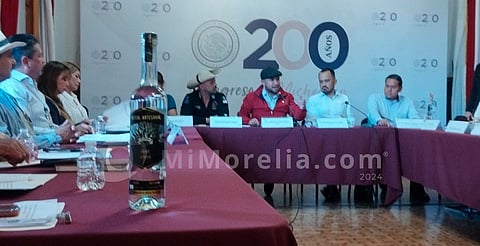 Desde Michoacán, mezcaleros y diputados buscarán modificar la ley del impuesto IEPS