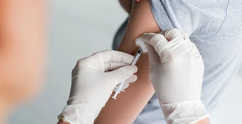 Vacúnate contra el neumococo, Covid-19 e influenza en centros de salud de la SSM