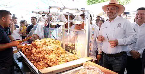 Visita Bedolla la Feria Michoacana de las Carnitas en Tacámbaro