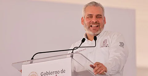 Incrementa recaudación; pago en línea facilita trámites: Bedolla