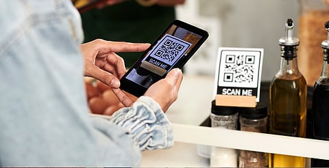 Alertan sobre códigos QR falsos; así funciona el fraude