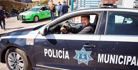 Gobierno de Morelia entrega patrullas en comodato a Charo