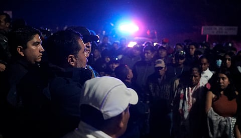 Manifestantes liberan autopista Siglo XXI; continuarán los operativos para localizar los desaparecidos
