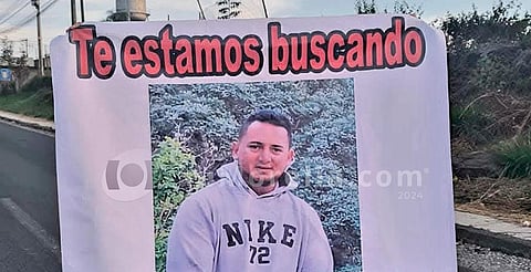 Comuneros bloquean la salida de Uruapan por desaparición de un habitante de Caltzontzin