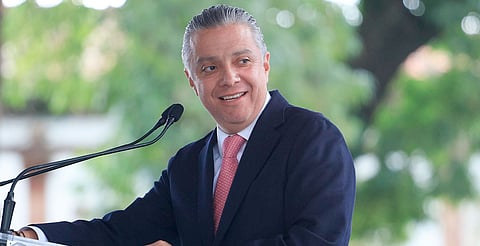 Garantizados aguinaldo y quincena a UMSNH y trabajadores estatales: SFA