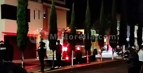 Se incendia vivienda de fraccionamiento al poniente de Morelia