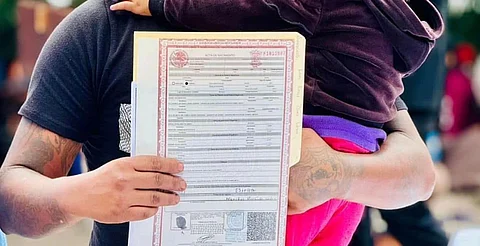 Presupuesto 2025: Esto costarán actas de adopción y de reconocimiento de hijos