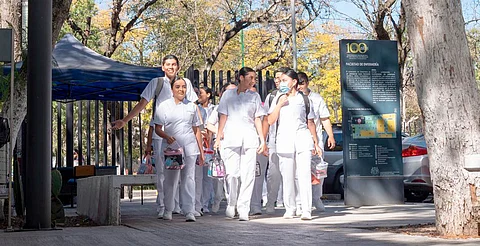 UMSNH, busca que el 100% de matrícula de Licenciatura estudie en programas acreditados: Secretario Académico