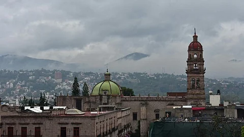 Domingo con cielo nublado sin probabilidad de lluvia en la capital michoacana