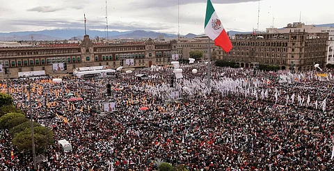Estiman 350 mil asistentes en informe de 100 días de la presidenta Sheinbaum