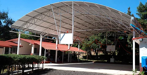 Más de 14 mil estudiantes beneficiados por obras escolares en Morelia: SEE