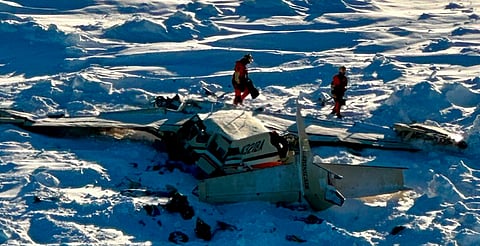 Encuentran avión perdido en Alaska; 10 pasajeros perdieron la vida