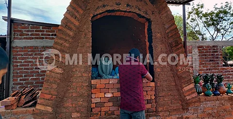 Casa de Artesanías inaugura horno libre de humo en San José de Gracia