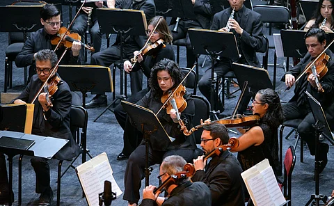 Osidem conquistó al público en una velada inolvidable en el Día del Amor
