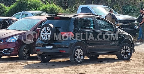Policías hallan vehículo del atacante que baleó a 5 hombres en cancha de Policía y Tránsito de Morelia