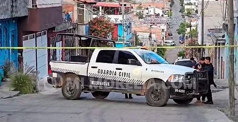 Hombre es asesinado a balazos al interior de su vivienda en el oriente de Morelia