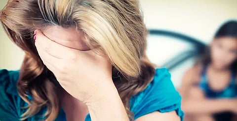 Ordenan restricción a chavo de 22 años por violentar a su mamá en Morelia