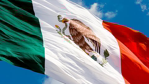 Propone diputada del PAN cambiar el nombre oficial de México