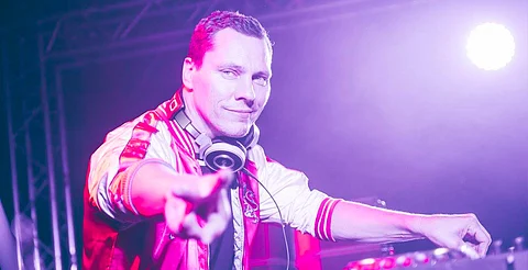 Tiësto prepara concierto único de 4 horas en el Palacio de los Deportes