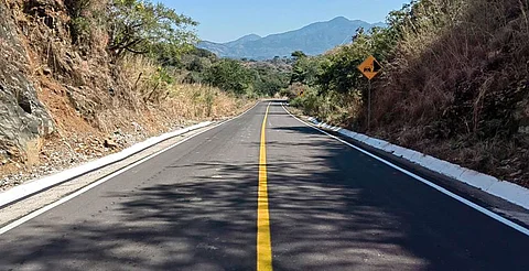 Concluye primera etapa del camino Aguililla - Dos Aguas: SCOP