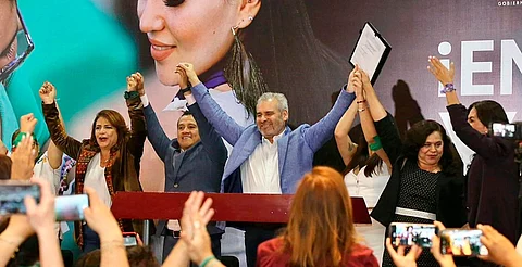 Bedolla celebra aprobación de reforma a Ley de Salud que garantiza derecho al aborto