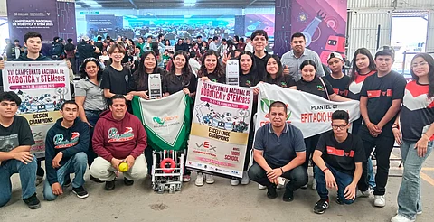 Talento imparable: alumnos de Cecytem arrasan en Nacional de Robótica