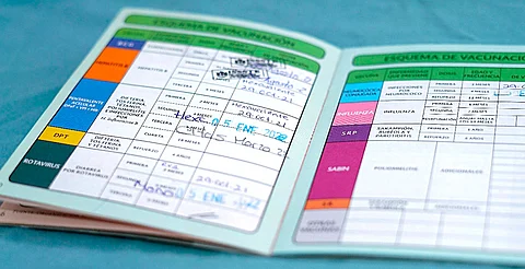 Vacunación, principal arma contra la tos ferina: SSM