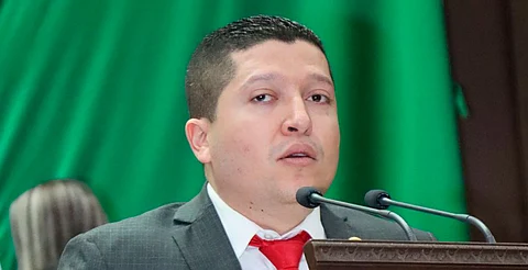 Propone Vicente Gómez reforma para indemnizar y pensionar a personas con enfermedades crónico degenerativas