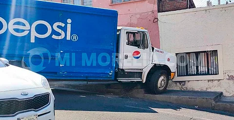 No hubo heridos y fueron mínimos los daños materiales
