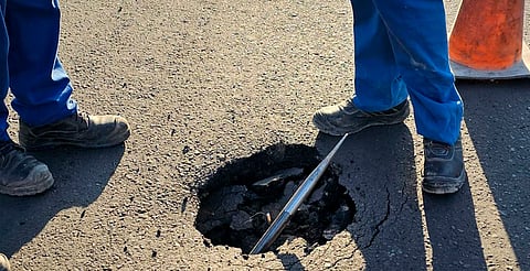 Cierre parcial en Ventura Puente por hundimiento; OOAPAS trabaja en reparación