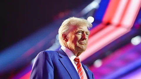 Trump exime a México de aranceles hasta abril y agradece a Sheinbaum