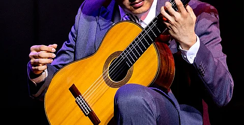 Inscríbete a la masterclass de guitarra con César Torres en el Clavijero