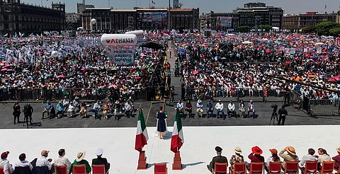 Claudia Sheinbaum reúne a más de 350 mil personas en el Zócalo de la CDMX