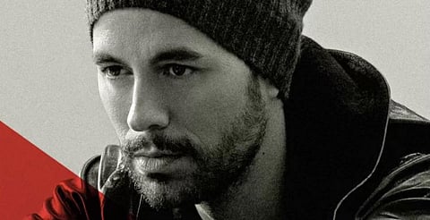 Mujer de 63 años es estafada tras creer que tenía una relación con Enrique Iglesias