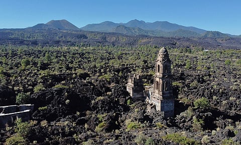 ¡Semana Santa misteriosa! Descubre las iglesias semihundidas de Michoacán