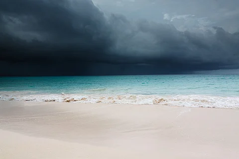 EU: prevén más huracanes en 2025; anticipan 17 tormentas tropicales en el Atlántico
