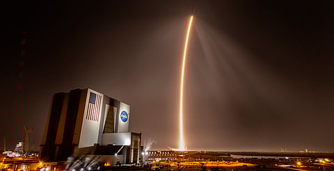 Casa Blanca propone reducir a la mitad el presupuesto de la NASA