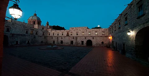 Criptas, historia y misterio: recorridos gratuitos en la Casa de la Cultura