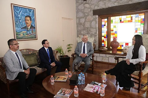 Bedolla y magistrados electorales estrechan lazos de coordinación
