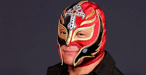 ¡Relevo mexicano! Rey Fénix sustituye a Rey Mysterio en WrestleMania tras sufrir lesión