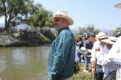 Regata Nacional es posible gracias a la recuperación de cuerpos de agua: Bedolla