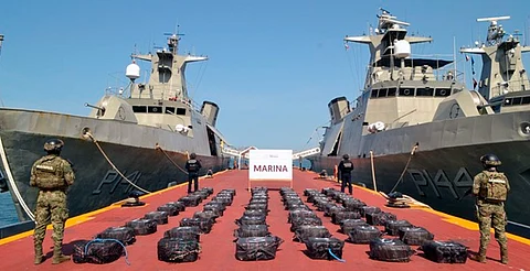 Aseguran más de 4 toneladas de cocaína frente a costas de Guerrero