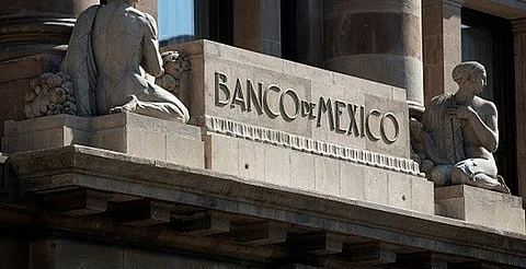 Aumenta reserva internacional de Banxico a 238 mil 937 mdd