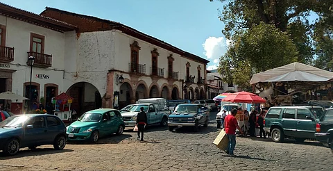 Cobrarán por estacionarte en centro de Pátzcuaro; esto costaría la hora