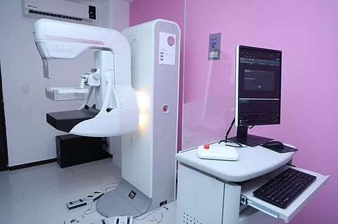 Mastografía, acción básica para detección oportuna de cáncer de mama: SSM