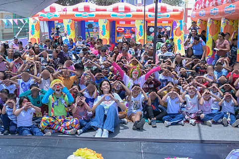 Niñas y niños de Chiquimitío y Atapaneo vivieron feliz celebración con Feria de la Niñez del DIF Morelia