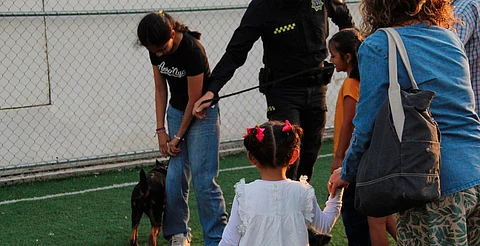 CANACINTRA celebra a la niñez con exhibición canina de la Policía Morelia